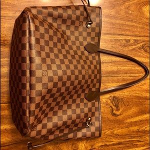 louis vuitton mm neverfull with PINK interior RARE